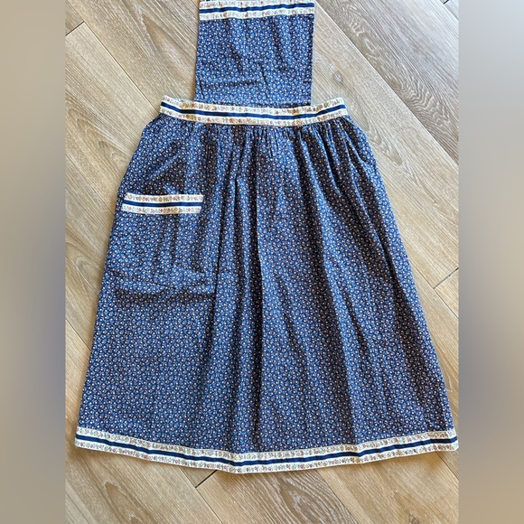 Vintage Gunne Sax Style Cottagecore Apron House Dress - Made in Canada - Picture 5 of 9